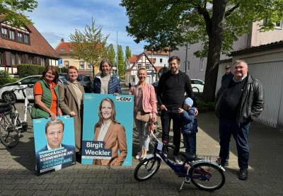 Unser Team der CDU Bergen-Enkheim zu Beginn des Fahrradbasars